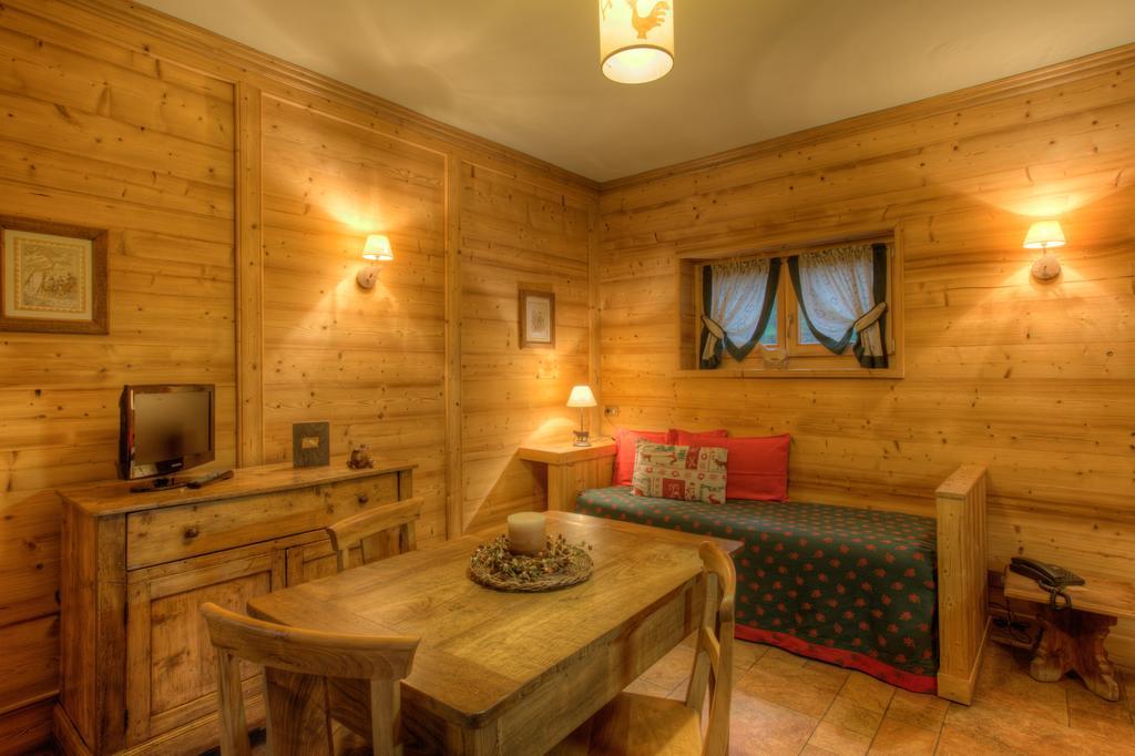 B&B Residence Checrouit Courmayeur Zewnętrze zdjęcie