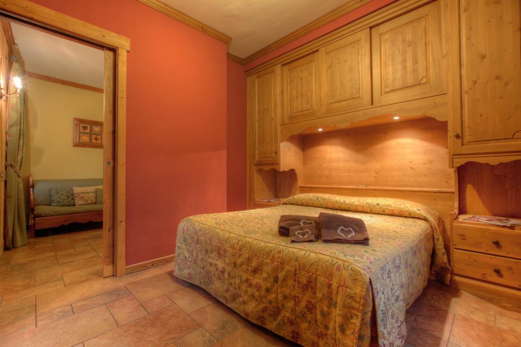 B&B Residence Checrouit Courmayeur Zewnętrze zdjęcie