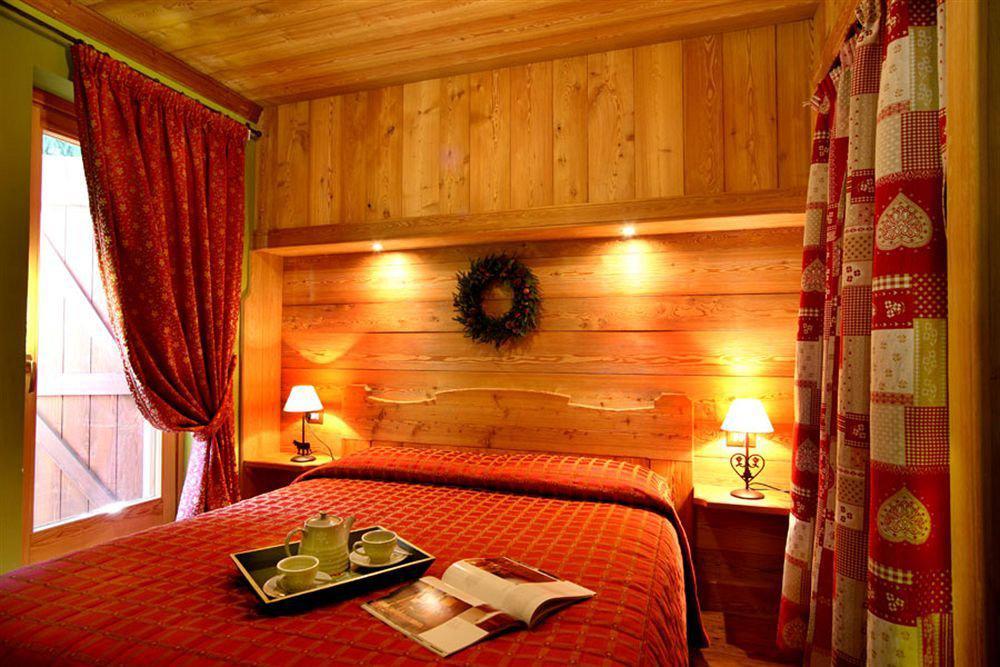 B&B Residence Checrouit Courmayeur Zewnętrze zdjęcie