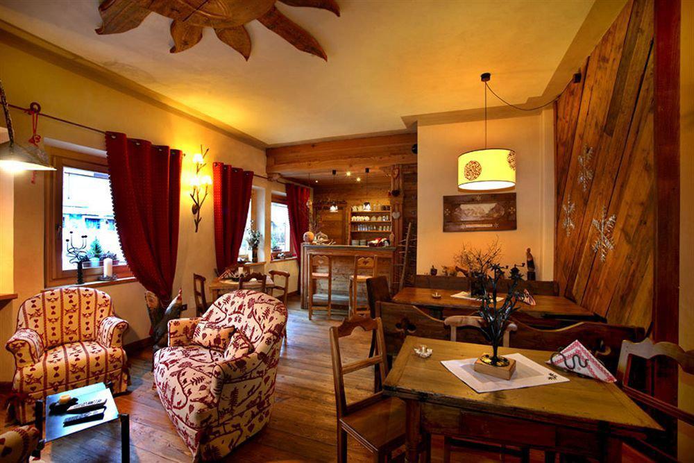 B&B Residence Checrouit Courmayeur Zewnętrze zdjęcie