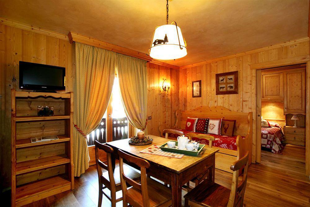 B&B Residence Checrouit Courmayeur Zewnętrze zdjęcie