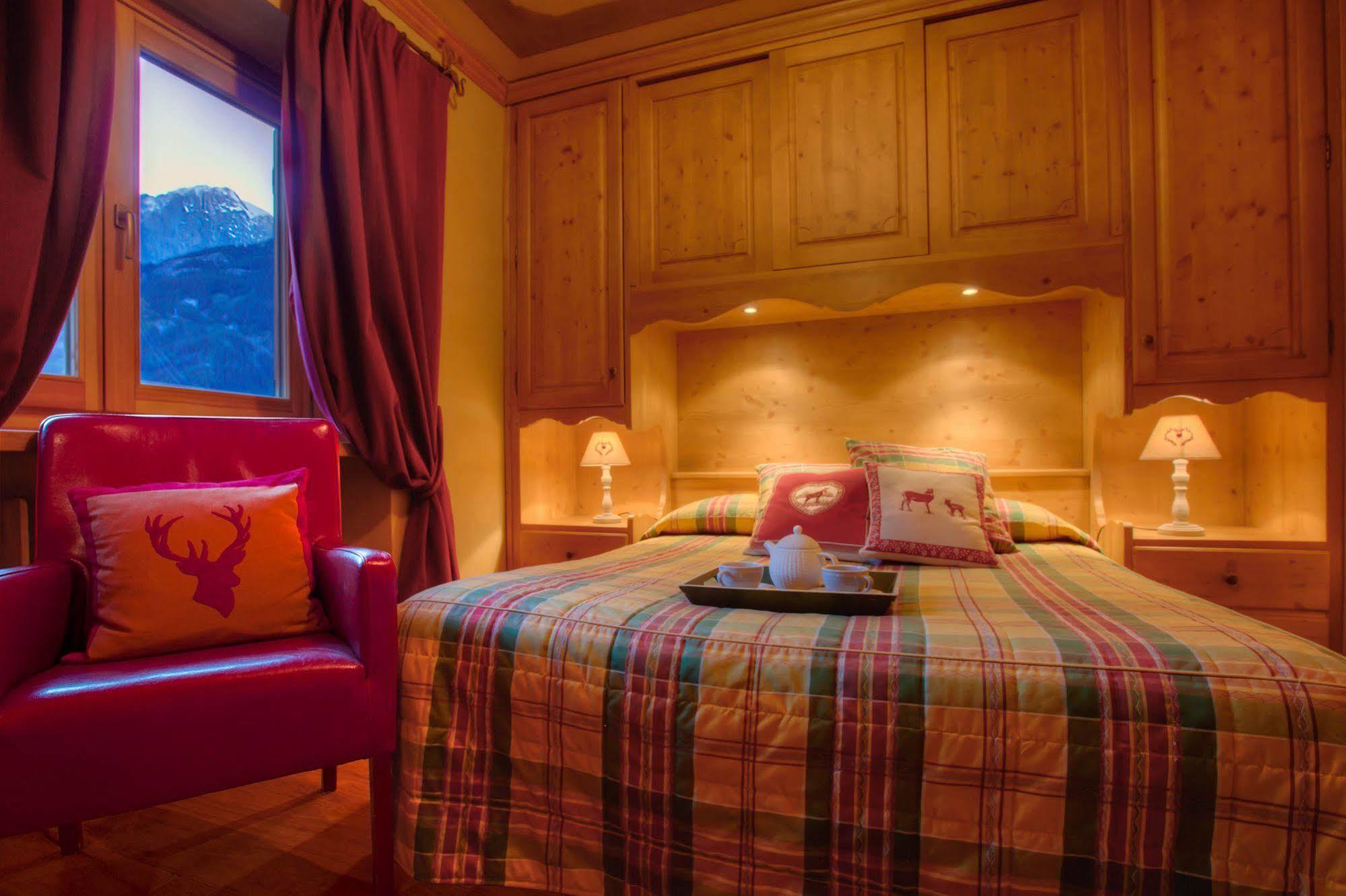 B&B Residence Checrouit Courmayeur Zewnętrze zdjęcie