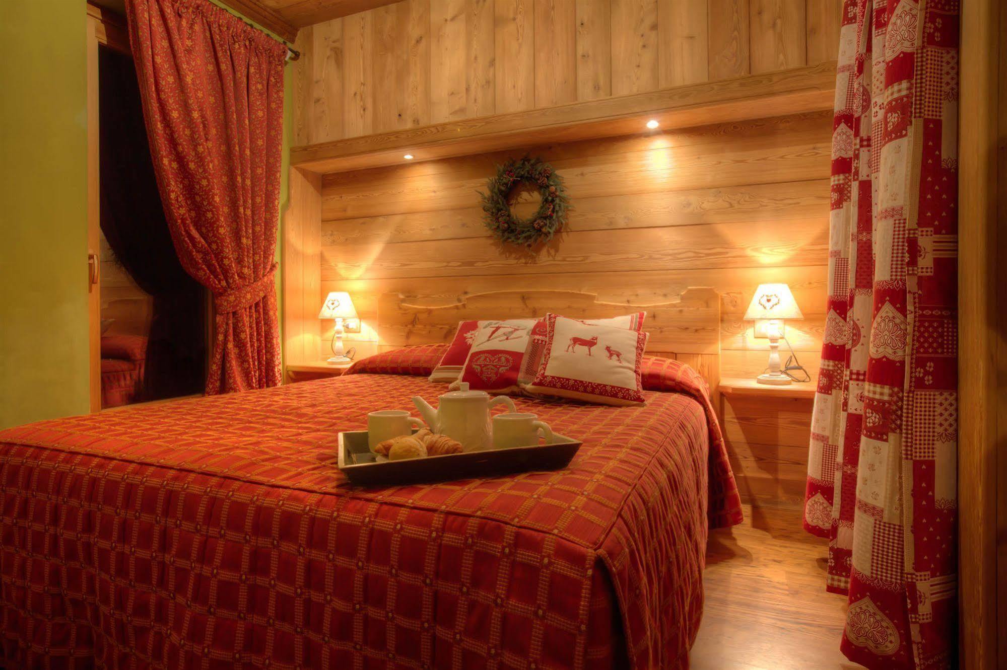 B&B Residence Checrouit Courmayeur Zewnętrze zdjęcie