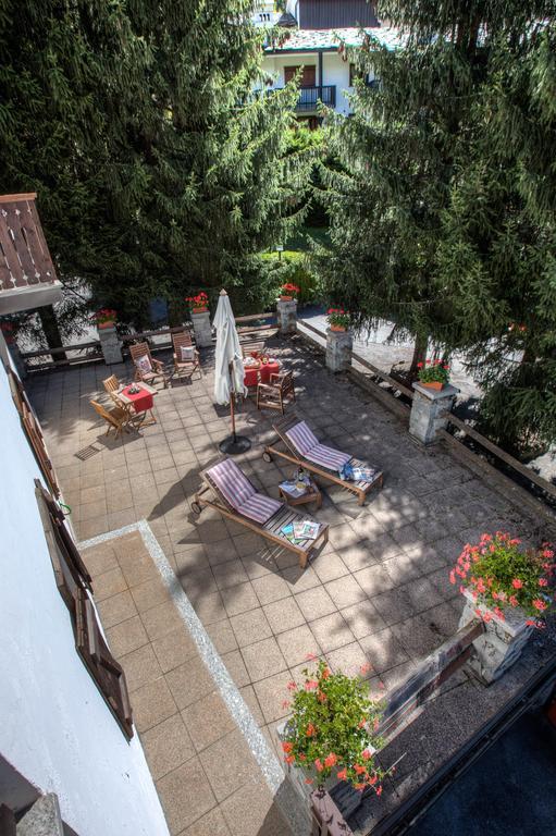 B&B Residence Checrouit Courmayeur Zewnętrze zdjęcie