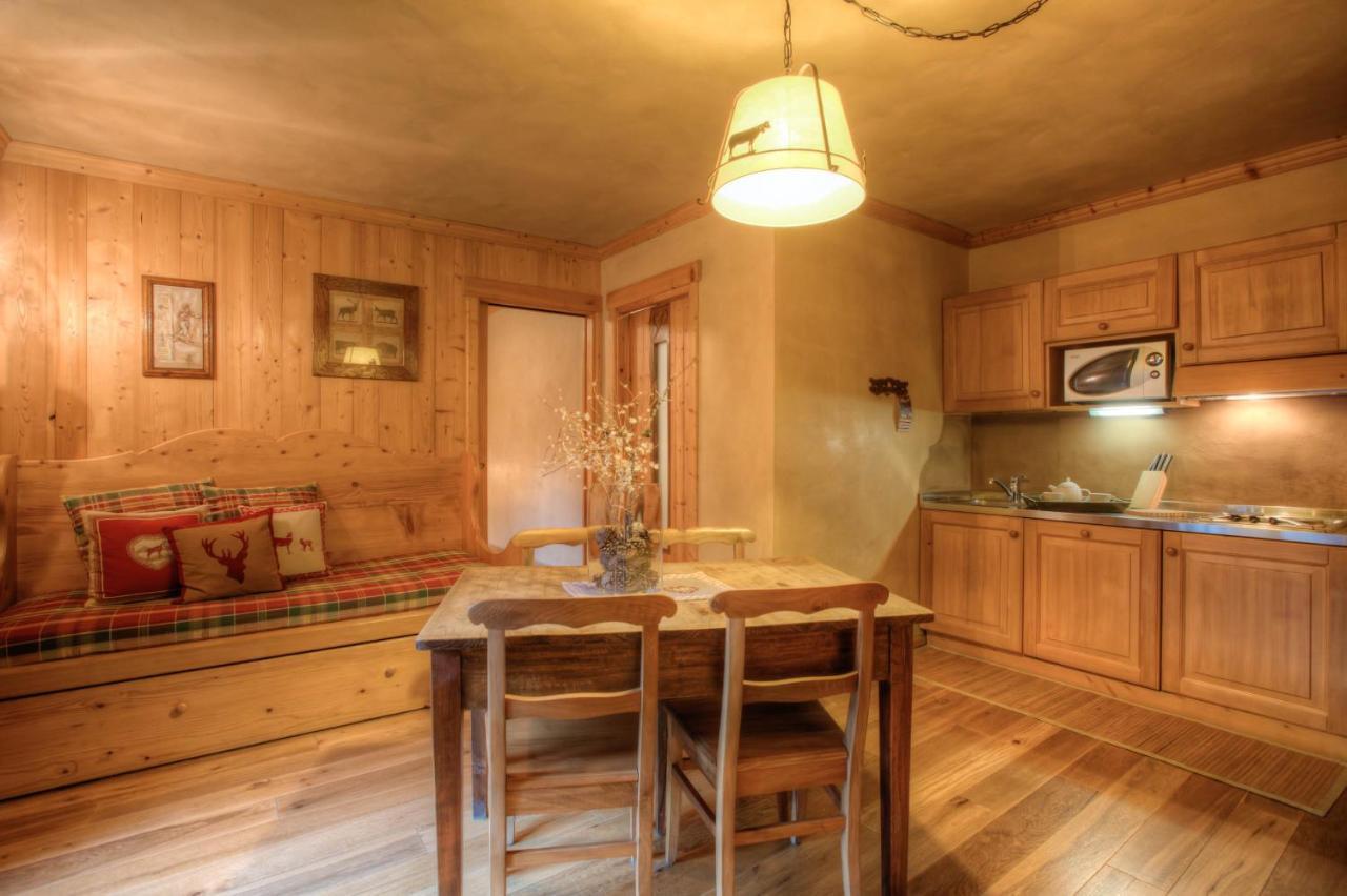 B&B Residence Checrouit Courmayeur Zewnętrze zdjęcie